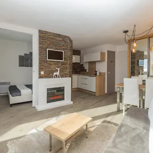 Superbe T2 Classé, 34 M2, 3ème étage, Résidence  Sépia Avoriaz